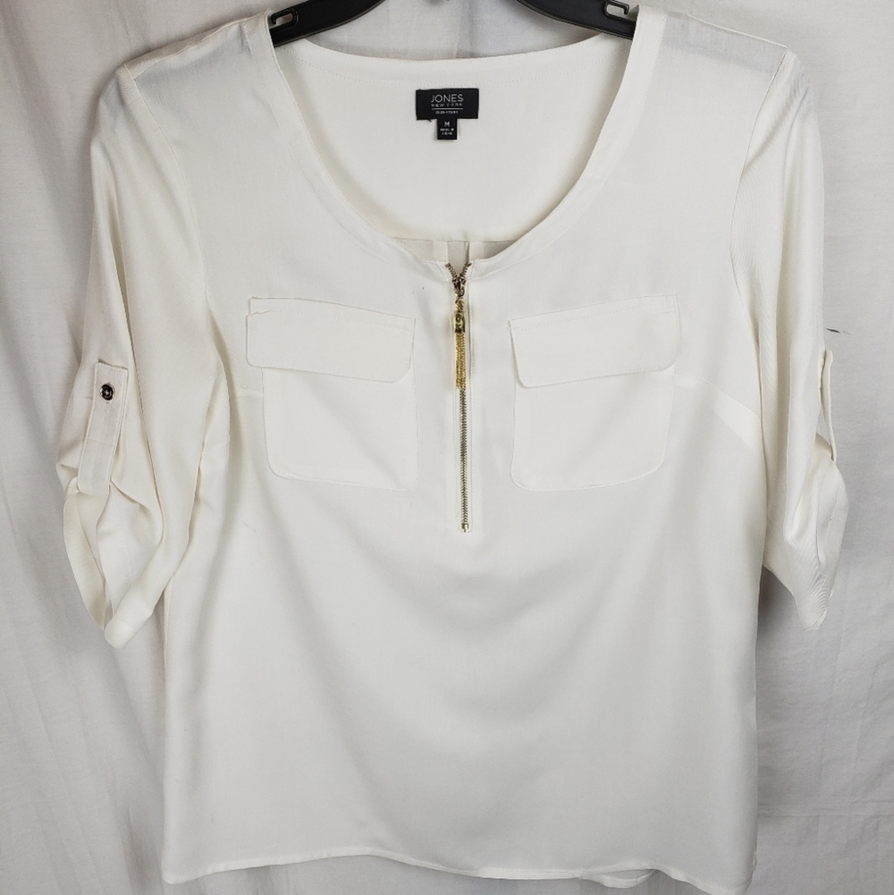 Jones New York Ivory 1/2 Zip with Adjustable Short Sleeves Sz M